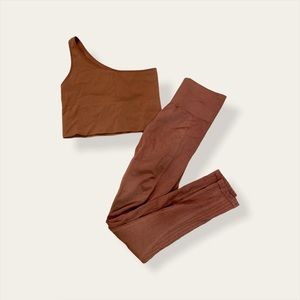 H&M Seamless Workout Set